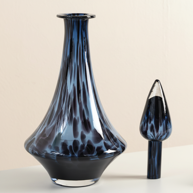 Vase en verre sculptural – Design contemporain fumé L'univers-du-vase