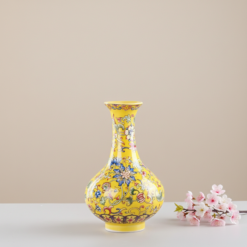 Vases chinois en céramique jaune – Motifs floraux décoratifs L'univers-du-vase