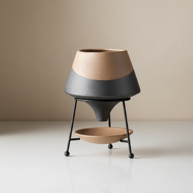 Vases en céramique sur pied – Design sculptural contemporain L'UNIVERS DU VASE