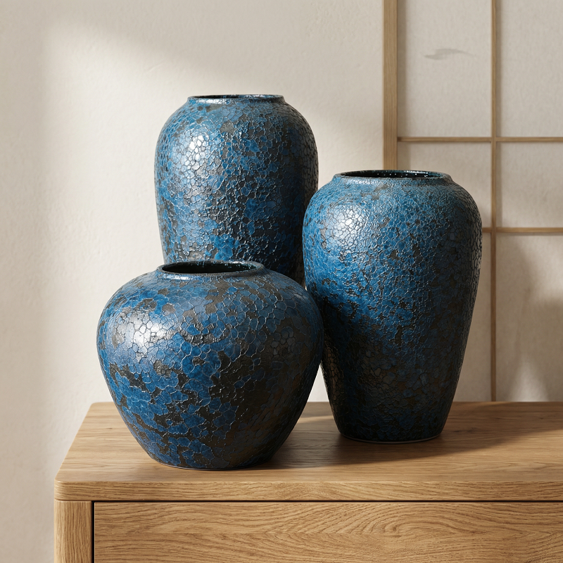 Vases en céramique contemporaine – Textures, émaux et design décoratif L'UNIVERS DU VASE