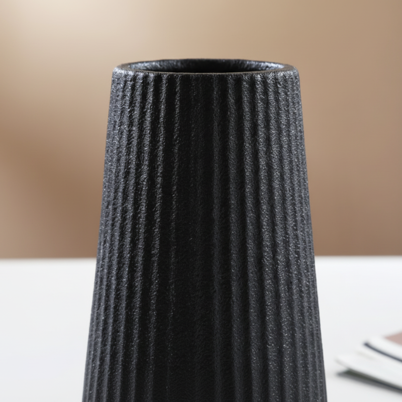 Vases en céramique noire – Design contemporain texturé L'univers-du-vase