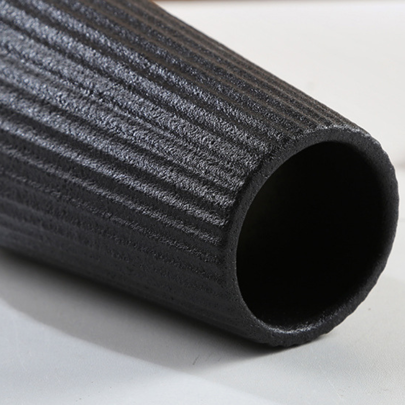 Vases en céramique noire – Design contemporain texturé L'univers-du-vase