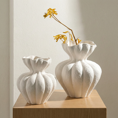 Duo vases céramique blancs design pétales