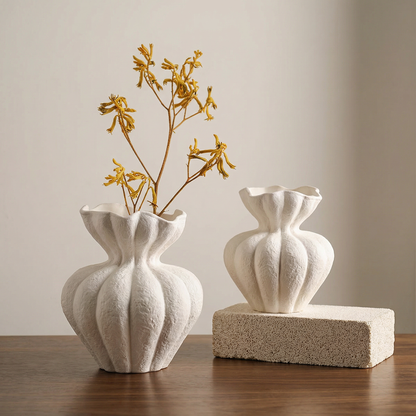 Duo vases céramique blancs design pétales intérieur