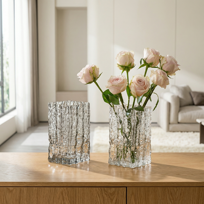 Vases en verre texturé