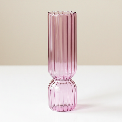 Vase en verre strié – Design contemporain lumineux L'UNIVERS DU VASE