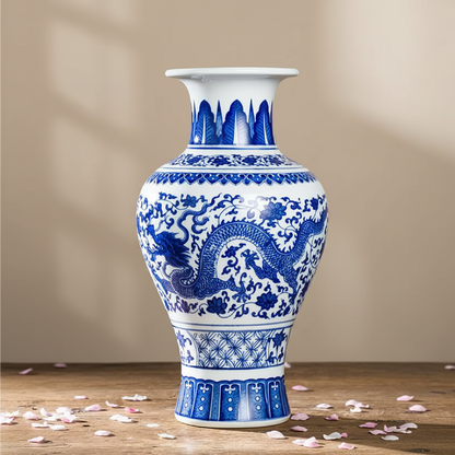 Vases en céramique bleu et blanc – Motifs dragons d’inspiration chinoise L'UNIVERS DU VASE
