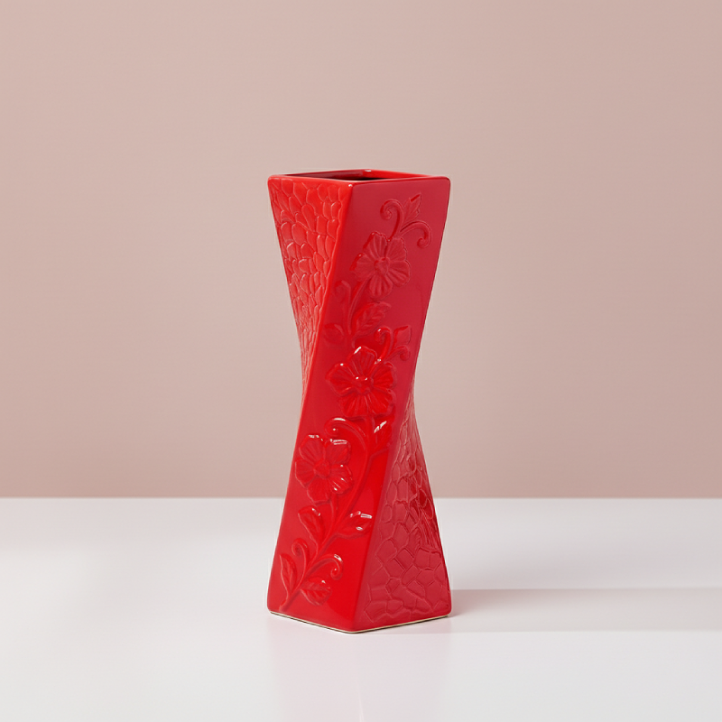 Vases en céramique rouge contemporaine – Reliefs floraux et design décoratif L'UNIVERS DU VASE