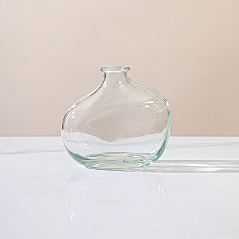 Vases en verre coloré – Design épuré L'UNIVERS DU VASE