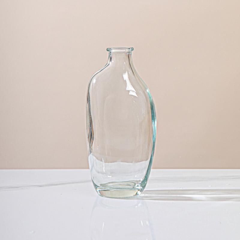 Vases en verre coloré – Design épuré L'UNIVERS DU VASE