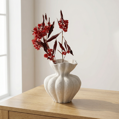 Vase céramique blancs design pétales intérieur