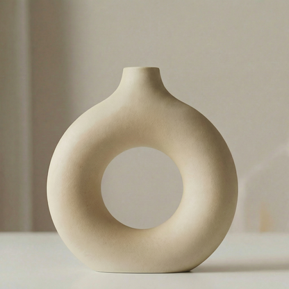 Vases en céramique design circulaire