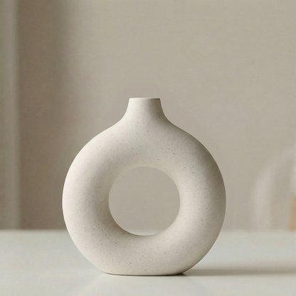 Vases en céramique design circulaire