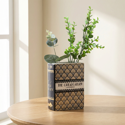 Vase céramique forme livre noir et doré lifestyle