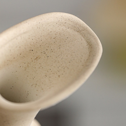 Vase céramique scandinave cœur détail dessus