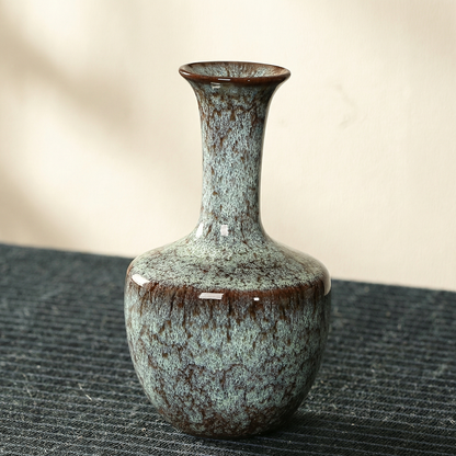 Vases en céramique effet craquelé