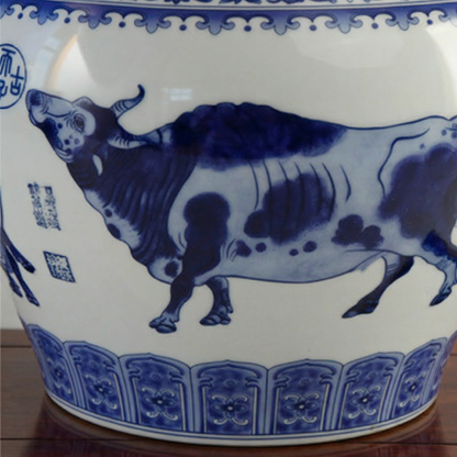 Vase porcelaine motifs vache blanc et bleu détail motifs