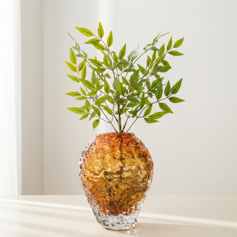 Vase verre ambre forme pierre volcanique taille L lifestyle