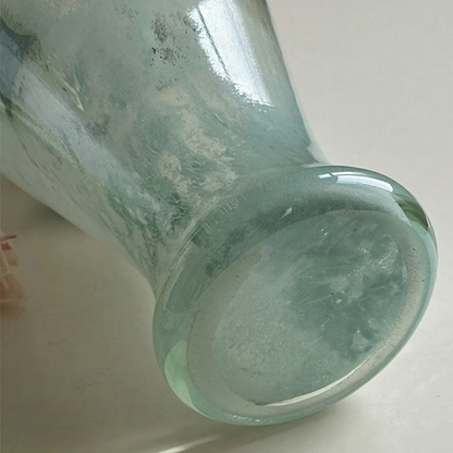 Vase verre bleu design dentelle vintage modele A détail bas