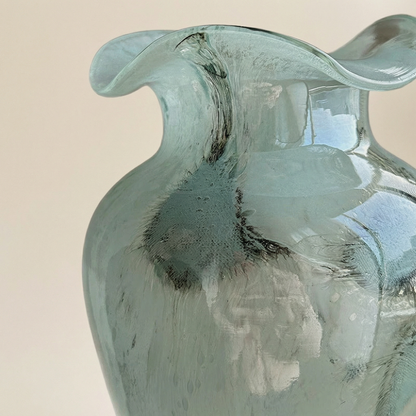 Vase verre bleu design dentelle vintage modele A détail haut
