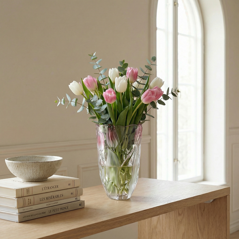 Vase verre design tulipes rose lifestyle