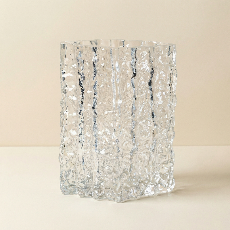 Vases en verre texturé
