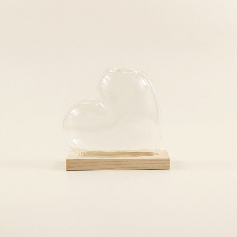 Vases en verre forme cœur