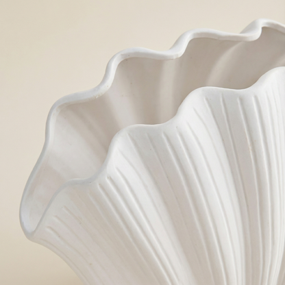 Vases en céramique forme coquillage