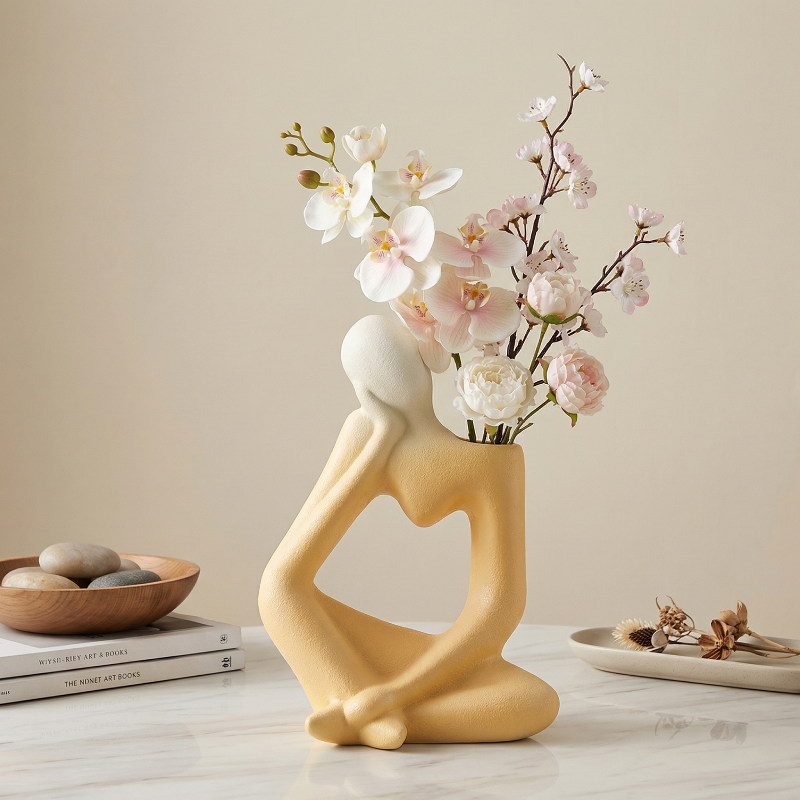 Vases décoratifs sculpturaux en céramique