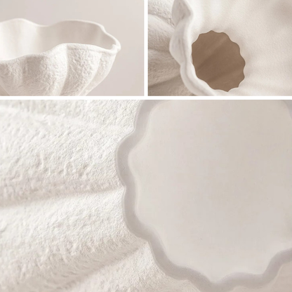 Vases céramique blancs design pétales détails
