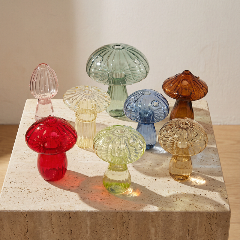 Vases verre design champignon vue dessus