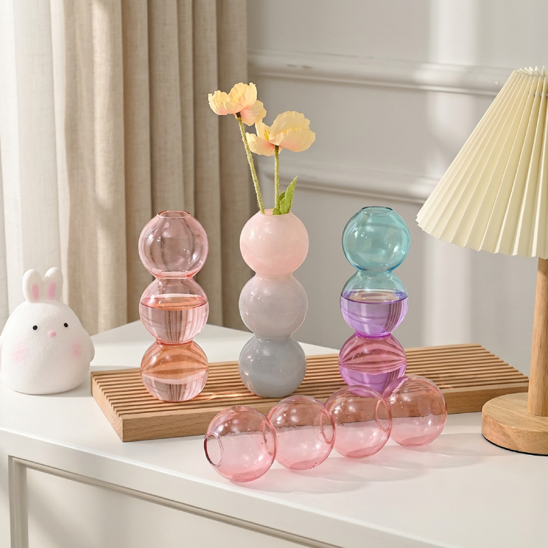 Vases verre formes sphériques trois boules lifestyle