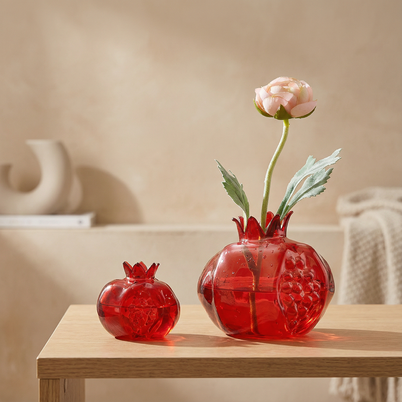 Vases verre grenade rouge lifetyle