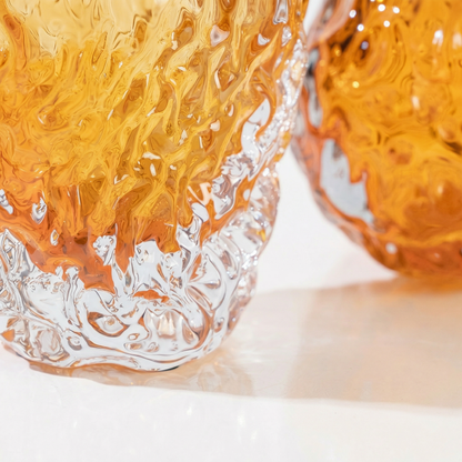 Vases en verre ambré texturé – Design organique et élégance contemporaine L'UNIVERS DU VASE