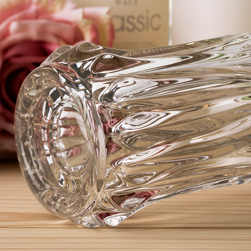 Vase en verre – Élégance intemporelle L'UNIVERS DU VASE
