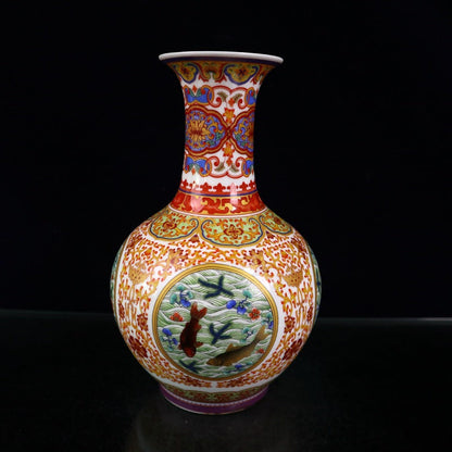 Vases en porcelaine décor poissons et motifs traditionnels – Élégance asiatique L'UNIVERS DU VASE