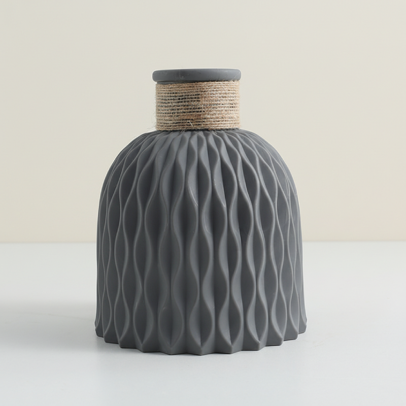 Vases texturés en plastique – Design contemporain L'UNIVERS DU VASE
